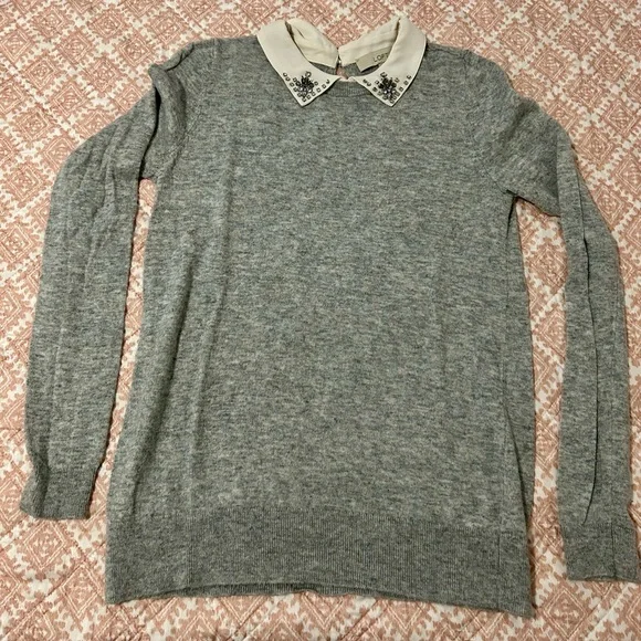 Loft Sweater Women’s X-Small Too Gray with Jeweled Collar Academia Winter - Picture 2 of 6